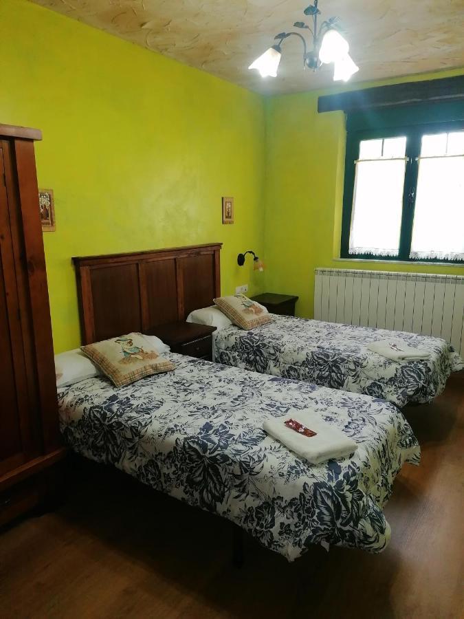 Hosteria Casa Flor Hotel Murias de Rechivaldo Екстериор снимка