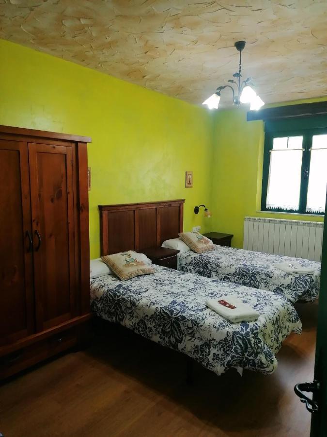 Hosteria Casa Flor Hotel Murias de Rechivaldo Екстериор снимка